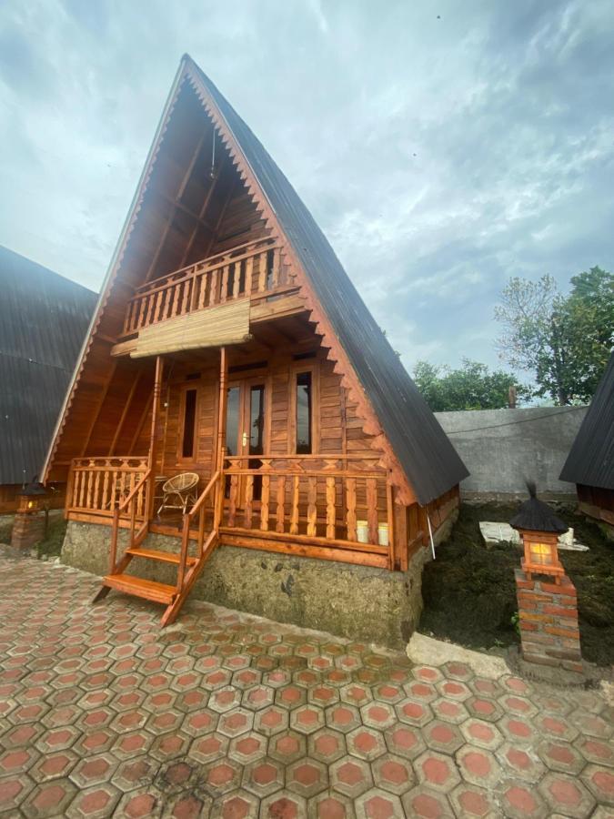 Resort & Resto Talaga Sundayana Subang Dış mekan fotoğraf