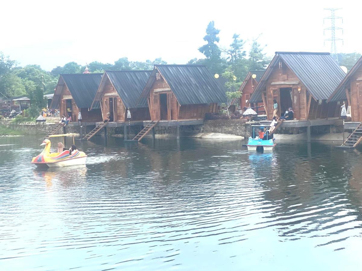 Resort & Resto Talaga Sundayana Subang Dış mekan fotoğraf